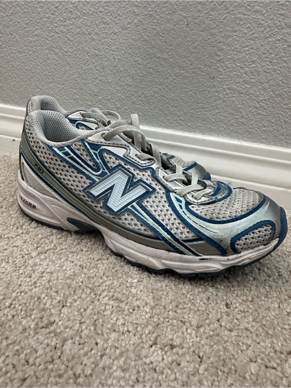 New Balance 740 Kids Gray and Blue Mesh Athletic Sneakers